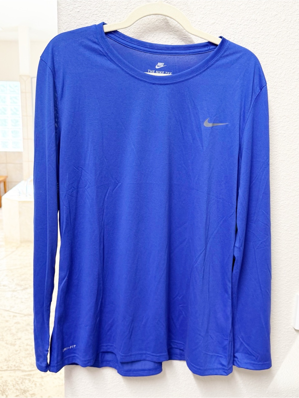 NEW Nike Blue Dri-FIT Long Sleeve Tee XL NWOT